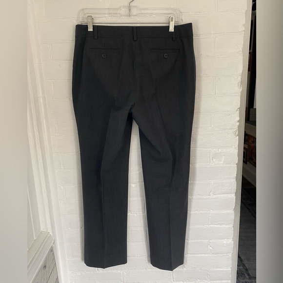 Jones New York suit - Picture 12 of 13